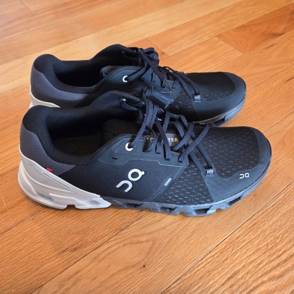 On Cloudflyer Mens Running Shoes *Different Sizes Left Size 12.5 Right Size 11.5 - Picture 3 of 14
